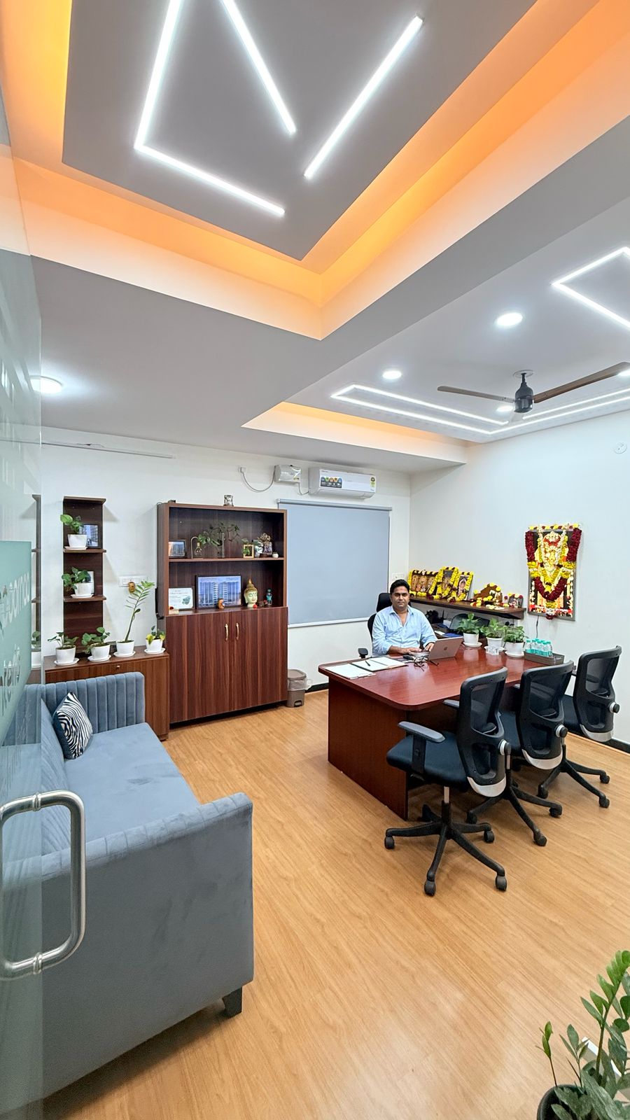 Interior Design and Construction Company Yelahanka Bangalore - CEO Raghu Lakshmipathi