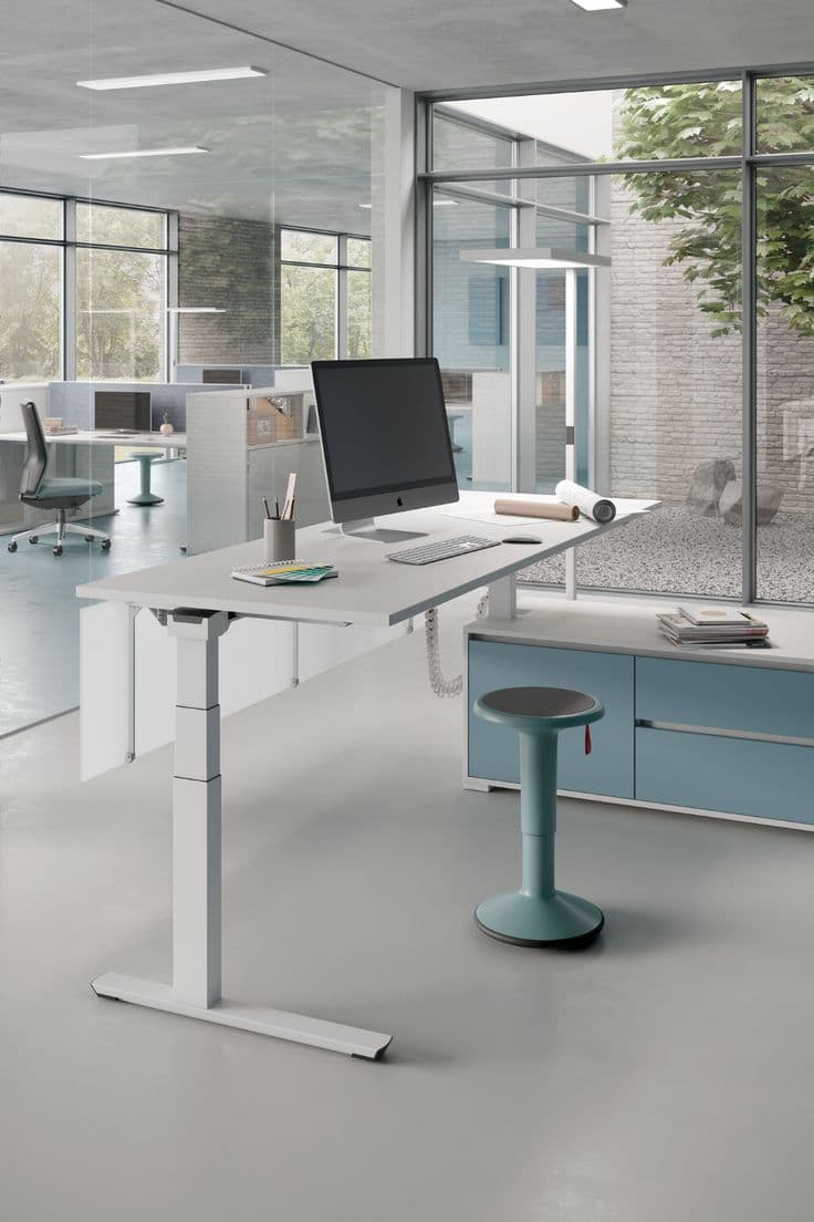 Height Adjustable Workstation